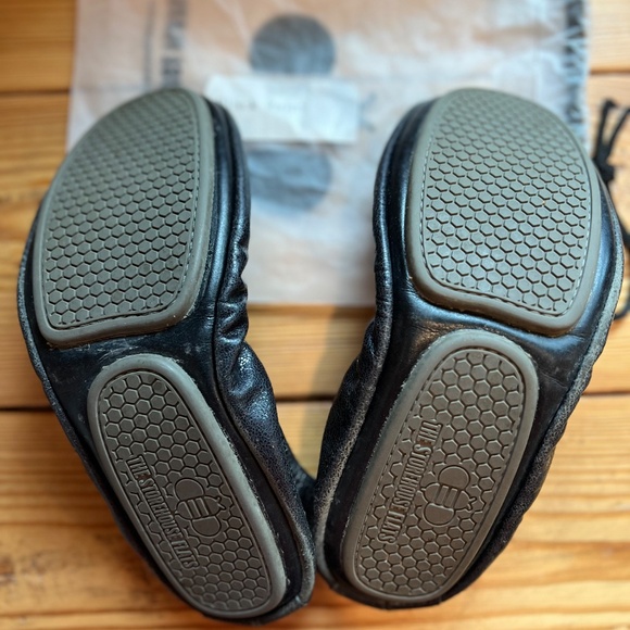 Storehouse Flats - Black Rainbow - Picture 2 of 4